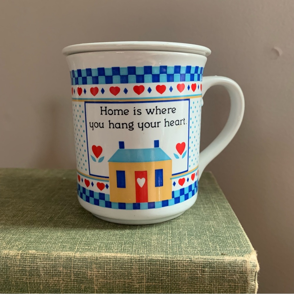 Cute vintage mug with lid - J.S.N.Y. Taiwan